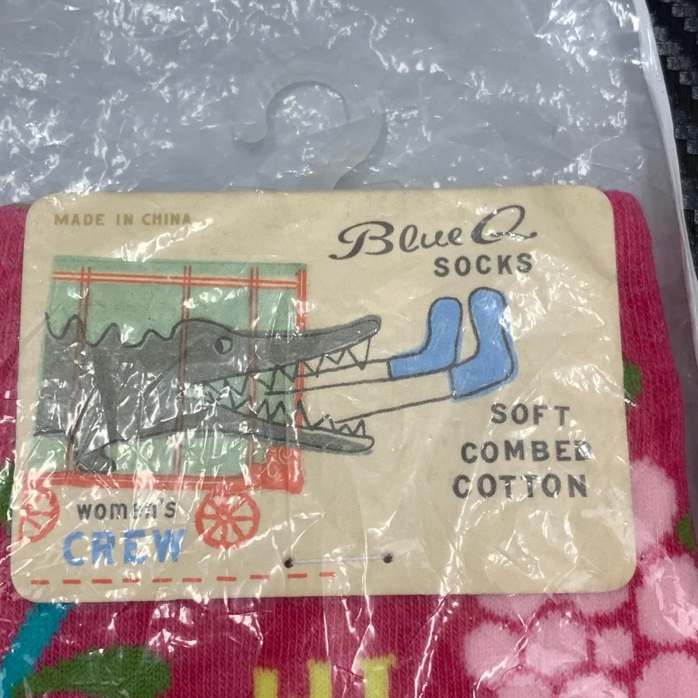 Blue Q Socks Hi I Don't‎ Care Crew Socks Soft Combed Cotton Women's NEW